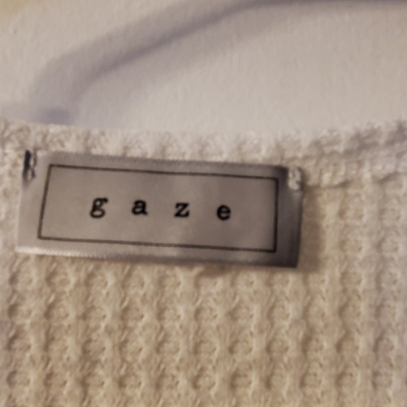 Crop top - Picture 2 of 2